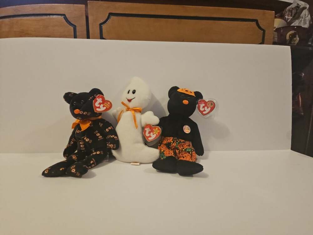 Ty Beanie Baby Halloween Lot: Spooky Ghost, Scares, and Yikes Bears Excellent